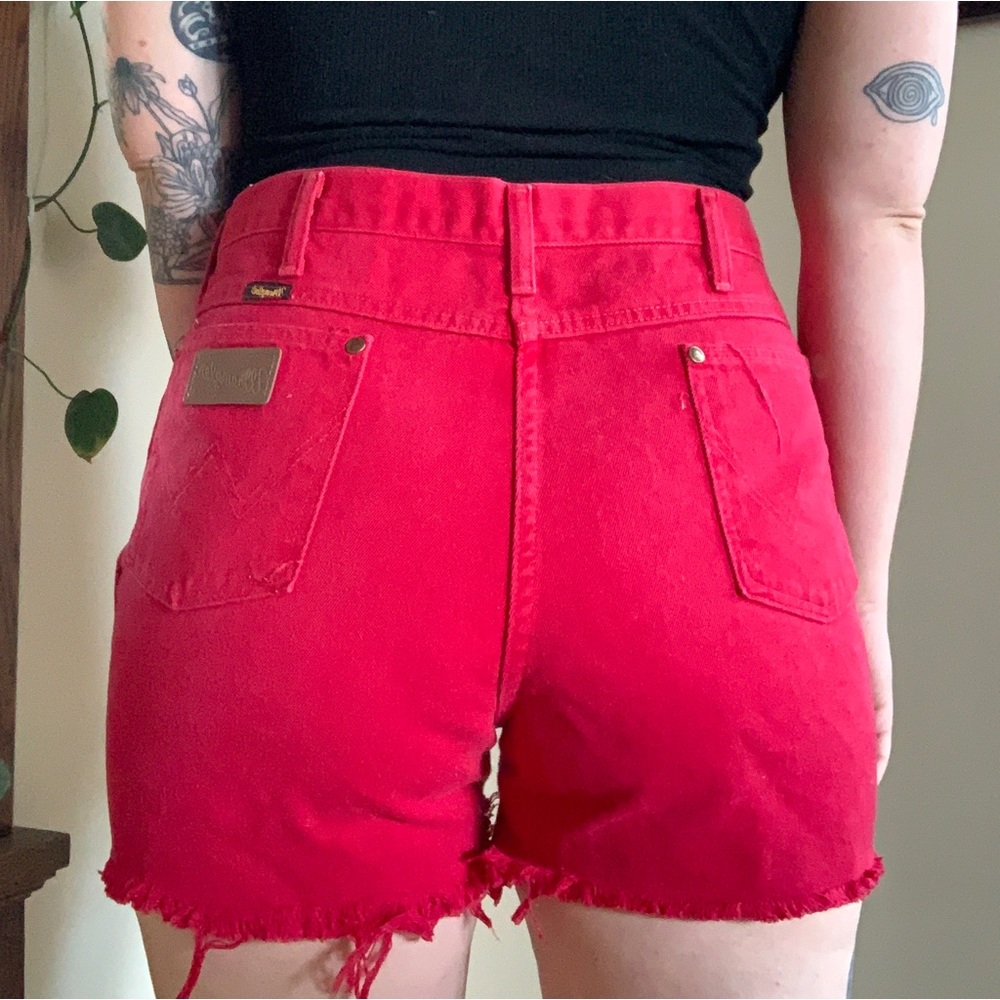 SOLD ❌ Cherry Red Wrangler Vintage Shorts